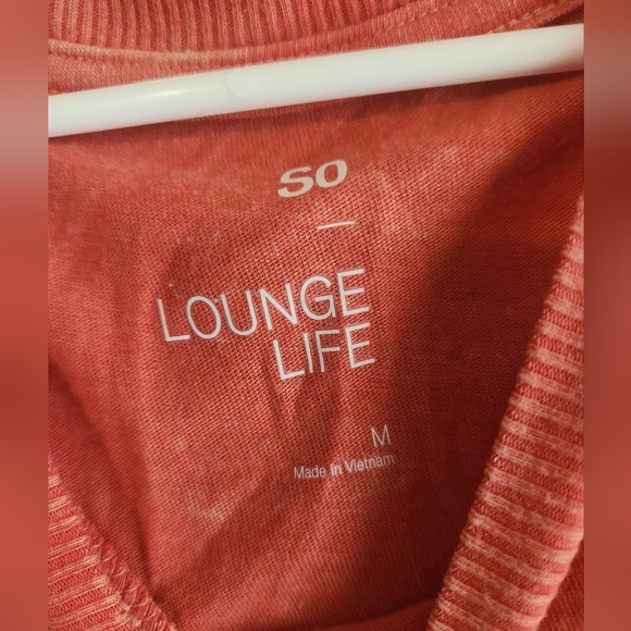 Red Relaxed Crop Short Sleeve Tee - Picture 2 of 3